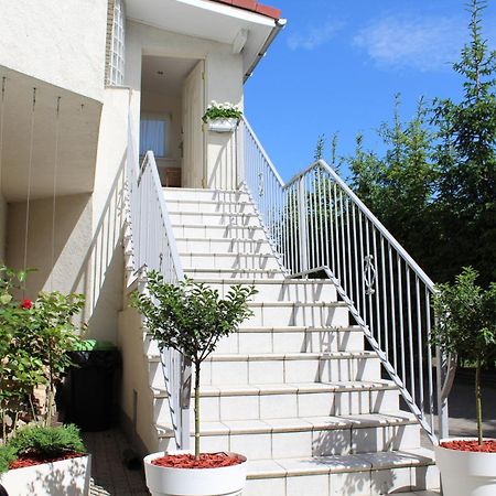 Pokoj Vivat Mierzyn  Ngoại thất bức ảnh